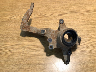 1999-2001 Yamaha Grizzly 600 4x4 Front Left Wheel Knuckle Spindle